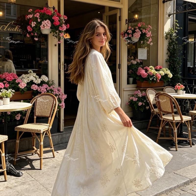 Éloise Cottage Maxi Dress